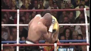 Anthony Mundine shows Daniel Geale how its done 270509 [upl. by Omik]