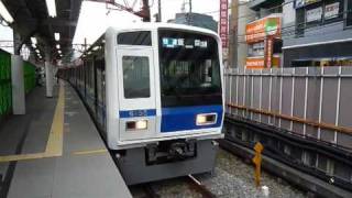 快速 飯能行き 6000系アルミ車体 西武池袋線 石神井公園駅 到着・発車 [upl. by Nyllij]