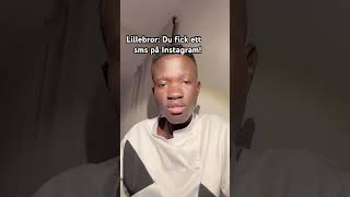 Lillebror Du fick ett sms på Instagram viralvideo [upl. by Servais653]