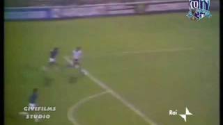 Internazionale Milano 01 Dinamo Tbilisi 14091977 David Kipiani Goal [upl. by Rollie]