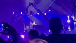 BILLY JOEL Performs VIENNA After the Audience Decides at the Raymond James Stadium in Tampa 22424 [upl. by Sirah312]