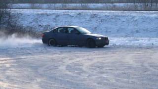 BMW e46 320d drifting at snowy parking [upl. by Fredkin867]