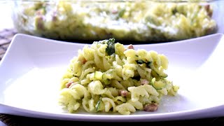 PASTA FREDDA CON FINTO PESTO DI ZUCCHINE E PANCETTA  Primi Piatti Estivi Semplici [upl. by Aikahs]