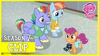 Scootaloo Meets Rainbow Dashs Parents Parental Glideance  MLP FiM HD [upl. by Ititrefen]