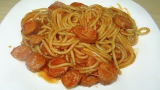 SPAGUETTI CON SALCHICHAS Y TOMATE FRITO  RECETA FÁCIL Y RÁPIDA [upl. by Dayiz]