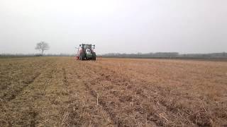 Direktsaat Zuckerrübe auf NoTill Feld mit Väderstad Tempo 04 [upl. by Carolus]