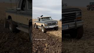 FORD F250 Truck Plowing bigtractorpower automobile ford truck [upl. by Dorita848]