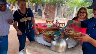 Las albondigas mas ricas y preparadas de la mejor manera claro de pollo  AY NOMAS [upl. by Ithsav]