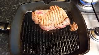 Big Daddy Rump Steak beef steak on grill pan UK beef steak medium rare how do you like your steak [upl. by Gitlow]