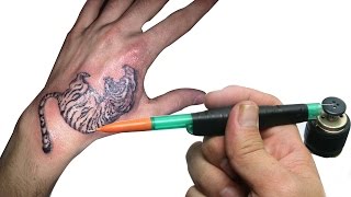 Awesome Life Hack  How to make a Electric Tattoo Machine  DIY Electric Tattoo [upl. by Bartram863]