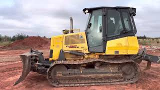 New Holland Case D95B Bulldozer With Rear Rippers amp Full Cab [upl. by Hadik]