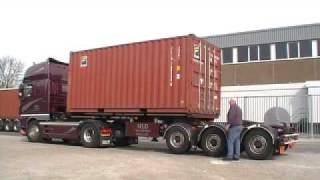 Container vooruitschuiven en aankoppelen Demo [upl. by Euqor]