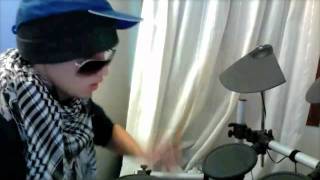 Tokio Hotel  World Behind My Wall Lass Uns Laufen  CoverInstrumental [upl. by Herv533]