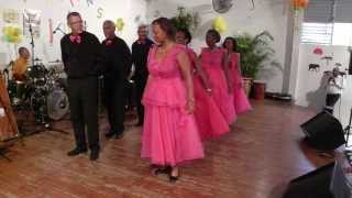 Quadrille Guadeloupe Les Lanciers dansé par LAssociation Zephyrs de Saint Caude [upl. by Fanni]