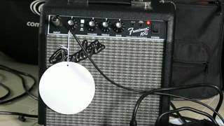 Fender Frontman 10G Distrotion [upl. by Eveam]