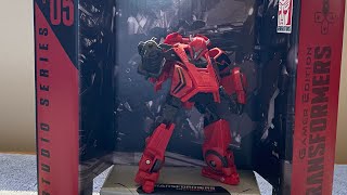 Transformers gamer edition war for Cybertron cliffjumper [upl. by Erreid]