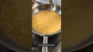 Comment cuisiner une omelette dans une poêle en inox [upl. by Oman]