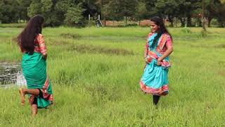 aarante kandathil  song dance ANJALI amp THEERTHA arante kandathildurgakrishnadance [upl. by Jessy]