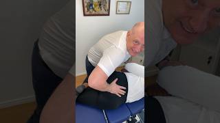 Chiropractic adjustment of the Sacroiliac joint with drop Kiropraktorerik [upl. by Lekym264]