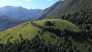 Le Calem curiosité géologique des Pyrénées [upl. by Annavoig]