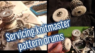 Removing amp servicing knitmaster 700 pattern drums [upl. by Nanete988]