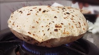 Soft RotiFulkaChapati Recipe With And Without Gas Flame  Puff Roti in a skillettawa [upl. by Atiuqehs]