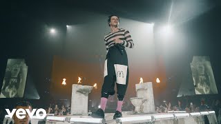 YUNGBLUD  Medication Live From Wembley [upl. by Corwun]