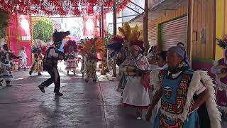 Conchero de la conchita Jesús Peña ofrendando en el Calvario Mixquiahuala Hidalgo 2024 [upl. by Maurits]