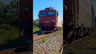 Trenul ClujViseu de Jos tren regio cfrcalatori passenger train locomotive shorts ldegm cfr [upl. by Kevan620]