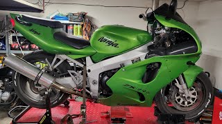 Kawasaki Ninja ZX7R przegląd klasycznego przecinaka [upl. by Ahtabat]