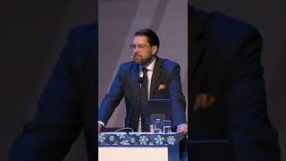 Varför skickar Socialdemokraterna pensionärer till kronofogden – Jimmie Åkesson [upl. by Cutlerr]