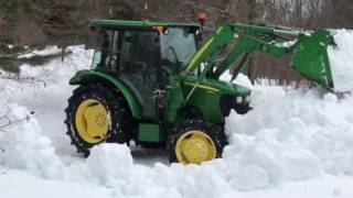 John Deere 5055e clearing snow [upl. by Henebry]