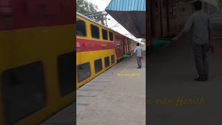 Double decker train Indias fastest gatiman express indianrailways gatimanexpress train [upl. by Oneil]