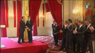 François Gabart a reçu la Légion dhonneur à lElysée [upl. by Yahc]