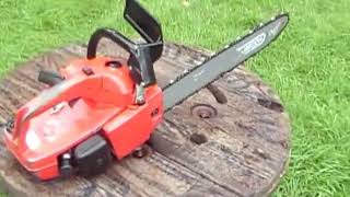 Vintage Craftsman 21 Sears Poulan 25DA chainsaw walk around and running [upl. by Leonora]