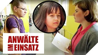 Wegen Diabetes Die kleine Emma wird der Schule verwiesen  12  Anwälte im Einsatz SAT1 [upl. by Zaneta470]