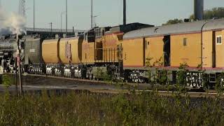 up 4014 Big Boy backing into Airline Junction MO [upl. by Hearn]