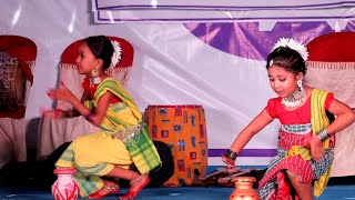 PITOLER KOLOSH  Goalparia  কাঙ্খে লয়া পিতলের কলস  kankhe loya pitoler kolosh  Folk Dance [upl. by Ran]