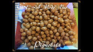 Struffoli o pignolata [upl. by Aleibarg]