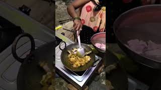 Aalu gobhi ki sabji 🔥 garma 🔥 garam 🍛 short 🤤 viral 😋 video trending 😃 cute cat 😺😺😺 [upl. by Peper]