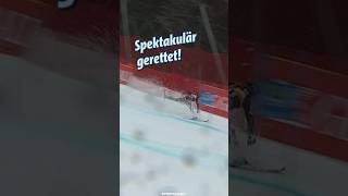 Paula Moltzan hält sich beim Riesenslalom spektakulär auf einem Ski l Sportschau shorts [upl. by Eniamat]