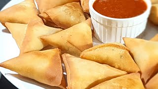 How To Make CrispyCrunchyTasty Samosas For BeginnersTriangle Samosas [upl. by Love47]