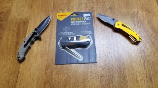 Smiths Pocket Pal Knife Sharpener How well Does It Work [upl. by Harl]