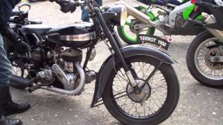 cold start 1950 Terrot 350 HCTL  Warcq  Puces Moto 2015 [upl. by Harp]