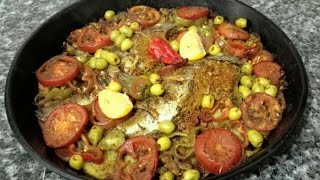 سمك بالفرن  صينية سمك بالخضار  لاطة الحوت مع طبخ ليلى recette marocaine de poisson [upl. by Ruperto338]