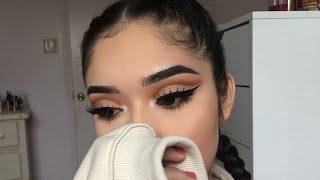 HOW TO  Achieve a DEFINED Cut Crease ♡ [upl. by Nyllij]