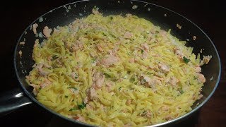 TAGLIOLINI AL SALMONE GUSTOSI Ricetta facile [upl. by Eliak]