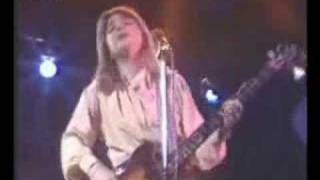 Suzi Quatro  IF YOU CANT GIVE ME LOVE  Live in TVDisco [upl. by Enomyar]