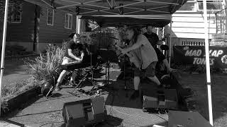 Rock This Town cover The Mad Slap Tones at Maplewood Porchfest 24 on 9224 [upl. by Lankton]