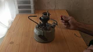 Как да запалим бензинов котлон Шмел 4How to light a Shmel 4 gasoline stove [upl. by Annirok409]